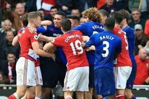 Manchester United accused after tunnel row