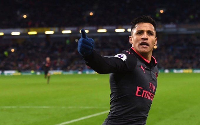 Sanchez denies Henry told him to quit Arsenal