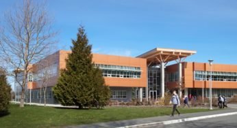 University of Victoria, Canada International Undergraduate Scholarships 2018/2019 and How to Apply