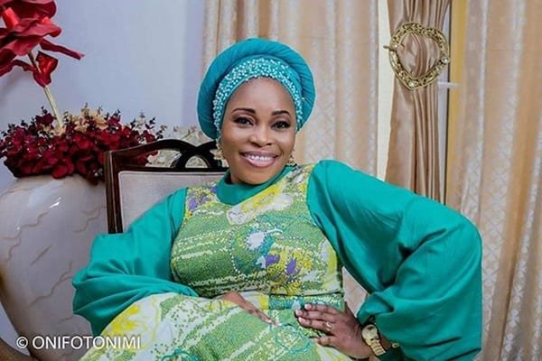 Tope Alabi Biography